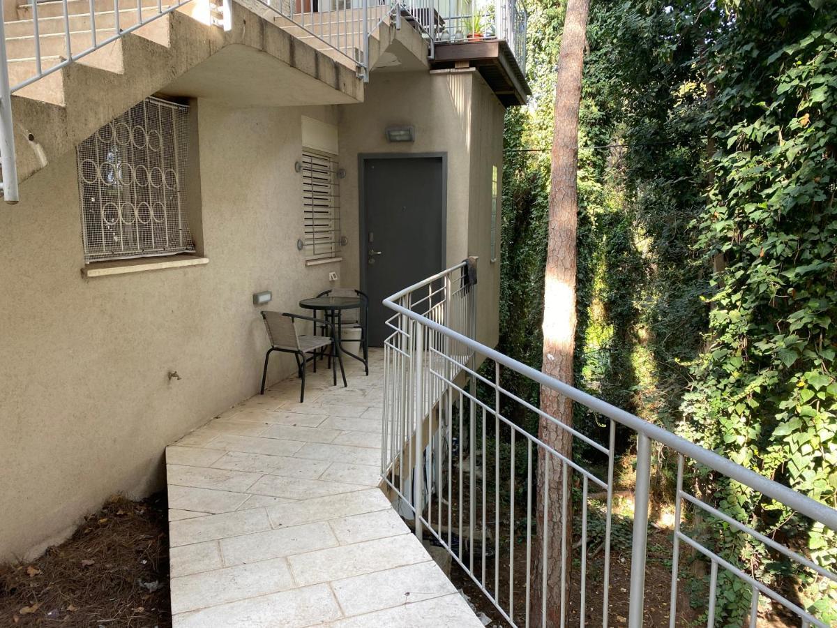Carmel Boutique Apartments - Urban Forest Haifa Esterno foto